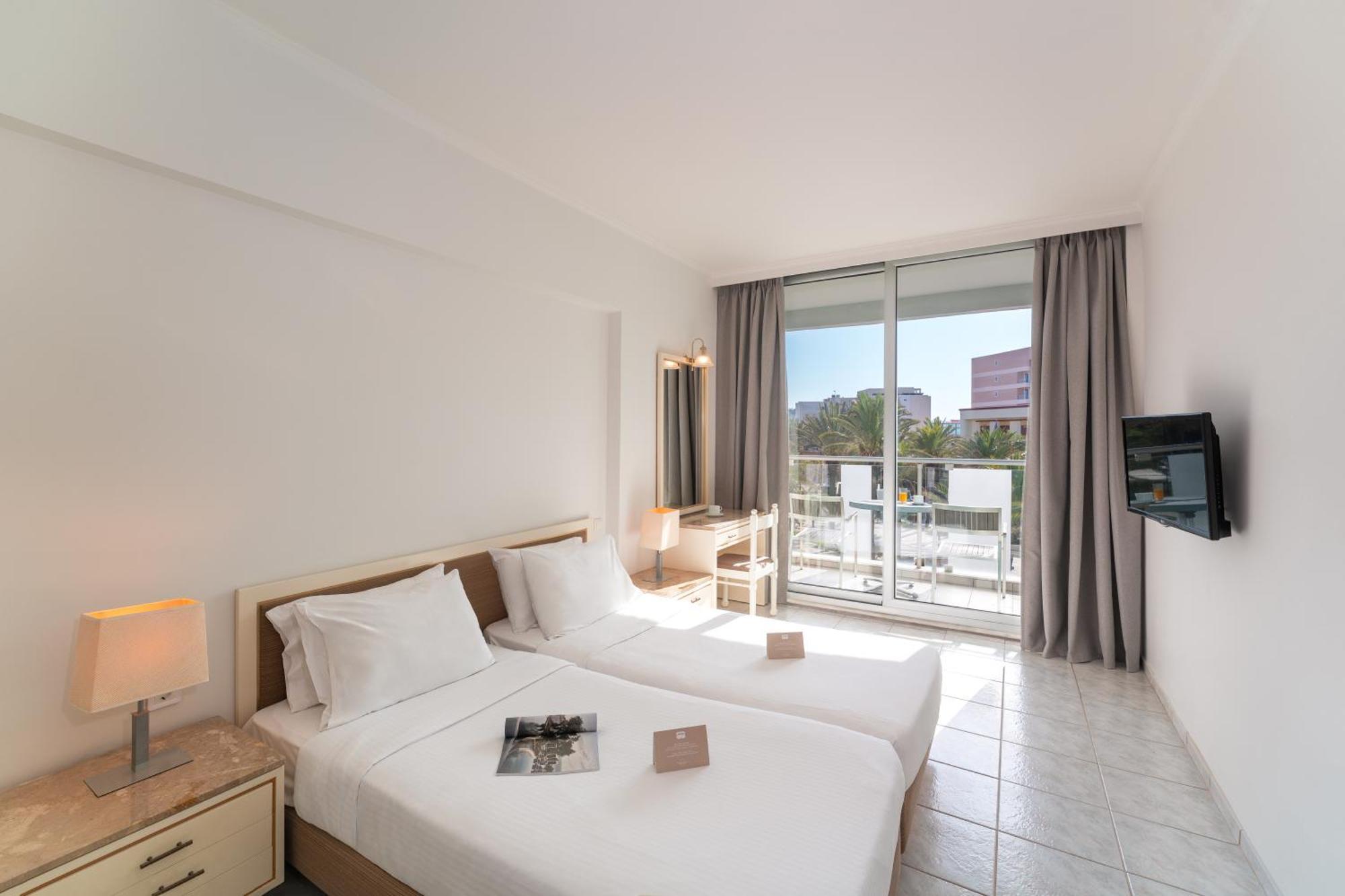 Aquarium View Hotel Rhodes City Екстериор снимка